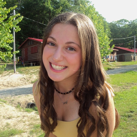 Meet your Posher, Sari - Picture 1 of 1